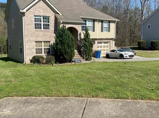 Devin W.'s Lawn Mowing service result