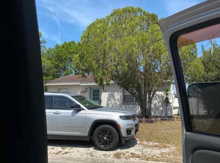 Bush Trimming by Tavares Parks for Jacquelyn H. in Titusville, FL