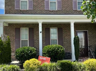 Bush Trimming by Kyle Carter for Angela W. in Smyrna, TN