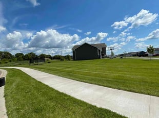 Erik M.'s Lawn Mowing service result