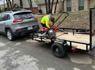 Leaf Removal by matthew biddlecome for Carmen W. in Azle, TX