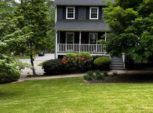 Natalie R.'s Lawn Mowing service result