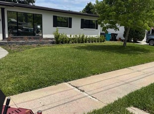 Julia M.'s Lawn Care service result