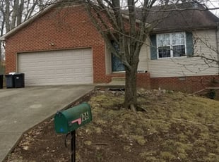 Leaf Removal by George Androney for Elizabeth H. in Hendersonville, TN