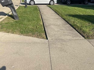 Roy W.'s Lawn Care service result