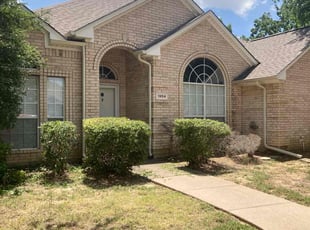 Bush Trimming by Mowpro's Llc for Darla S. in Arlington, TX