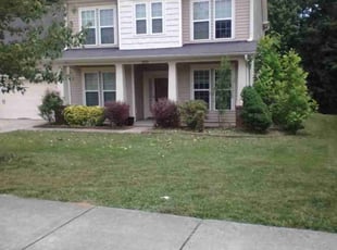 Bush Trimming by Malachi Dunlap for Yehor F. in Charlotte, NC