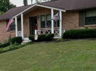 Bush Trimming by Robert Fitzgerald II for Jo F. in Nashville, TN