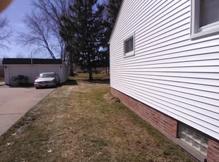 Leaf Removal by Eugene Makowski for Dana D. in Cleveland, OH