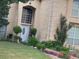 Weeding by Noe Montiel for Orlando W. in Garland, TX