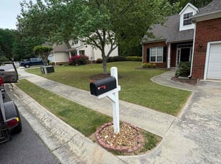 Kristen h.'s Lawn Mowing service result
