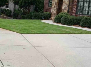 Christy S.'s Lawn Maintenance service result