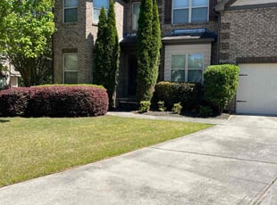 Kizzara C.'s Yard Cutting service result