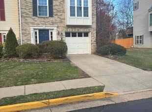 Bush Trimming by candelario castillo for John g. in Alexandria, VA
