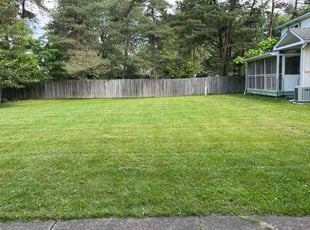 Gerald R.'s Lawn Service service result