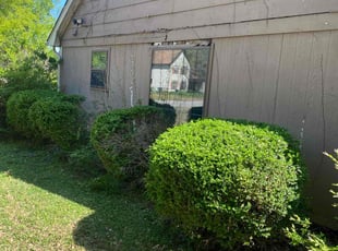 Bush Trimming by Gregory Hearn for Sevonne A. in Memphis, TN