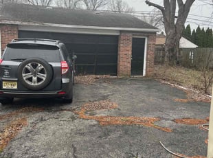 Bush Trimming by Robert Moore for Matthew S. in Columbus, OH