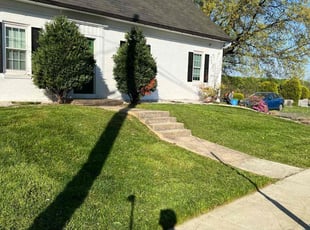 Thoa K.'s Lawn Care service result
