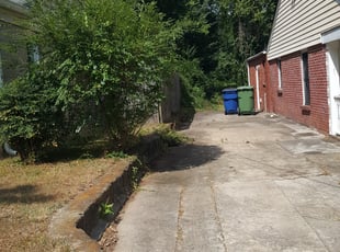 Bush Trimming by Dominique Bedford for Regina L. in Atlanta, GA