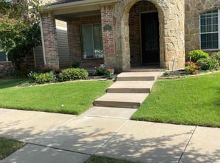 Roshai F.'s Lawn Service service result