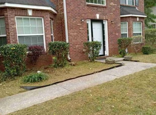 Bush Trimming by Lionel Lee for Dee R. in Ellenwood, GA