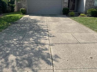 Cassandra Z.'s Lawn Service service result