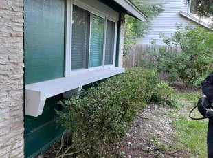 Bush Trimming by Salvador and Vega for Jason O. in Austin, TX