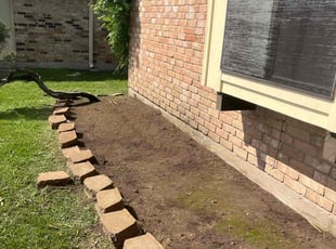 Weeding by Javan Lopez for Thomas M. in Webster, TX