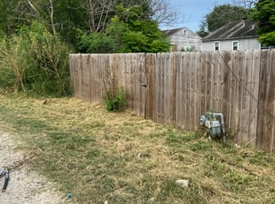 Cleanups by Ladarius Evans for Angie R. in Corpus Christi, TX