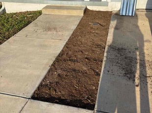 Weeding by Jacob Thompson for Robyn P. in Pinellas Park, FL