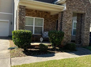 Bush Trimming by Ronald Martin for Chauncey T. in Charlotte, NC