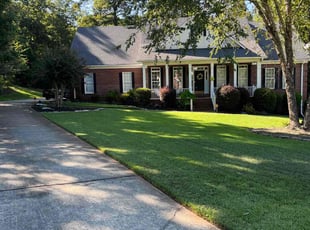 Monica H.'s Lawn Care service result