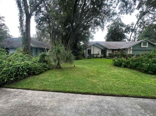 Terri M.'s Lawn Service service result