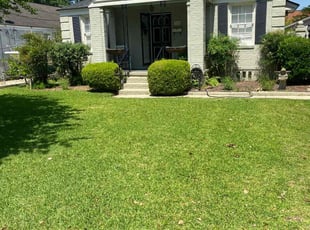 Bush Trimming by Vernon Smalls for LaVonne M. in Charleston, SC