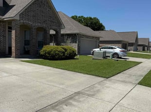 Layla P.'s Lawn Service service result