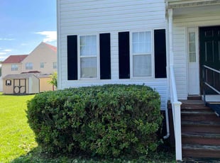 Bush Trimming by Darius Baskerville for Marissa L. in Richmond, VA