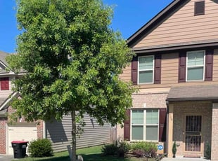 Connie K.'s Lawn Maintenance service result