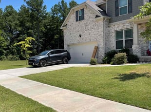Erika P.'s Lawn Mowing service result