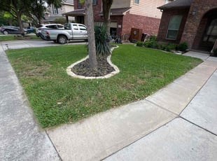 Kirsten R.'s Lawn Care service result