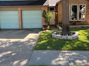 Lorraine A.'s Lawn Service service result