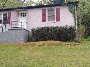 Bush Trimming by Stevin Twiggs for Ashley B. in Decatur, GA