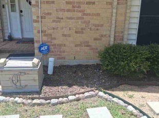 Scott S.'s Flower Bed Weeding service result