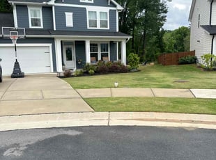 Janet G.'s Lawn Service service result