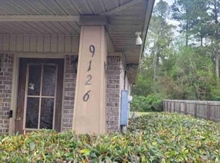 Bush Trimming by CJ Robertson for Parrell J. in Theodore, AL