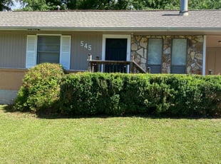 Bush Trimming by Alexis Crawford for Donald F. in Riverdale, GA