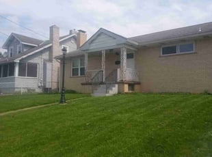 Tracy R.'s Lawn Maintenance service result