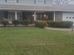 Leaf Removal by Aaron Spradlin for Sameera F. in Beavercreek, OH
