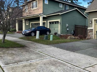 Leaf Removal by Courtney Roberts for Joanna H. in Bonney Lake, WA