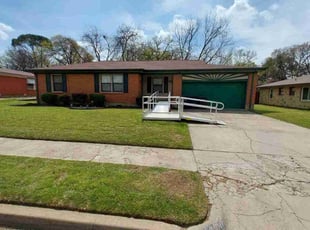 Cynthia B.'s Lawn Care service result