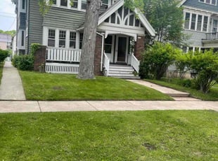 Leaf Removal by Michael Williams for David S. in Milwaukee, WI